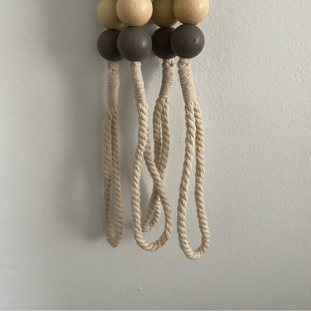 Wooden Bead curtain tie backs - Picture 4 of 7